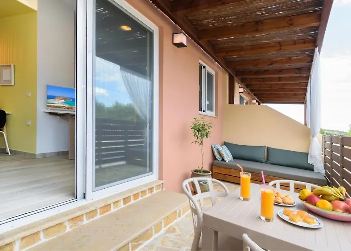 Iliana Apartments